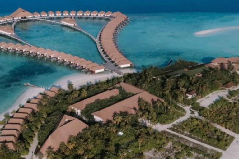 Cinnamon Velifushi Maldives
